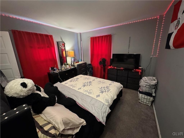 bedroom featuring carpet floors