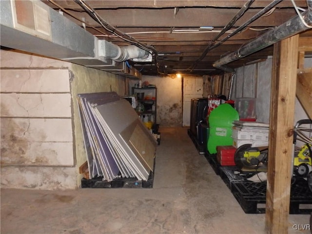 view of unfinished basement