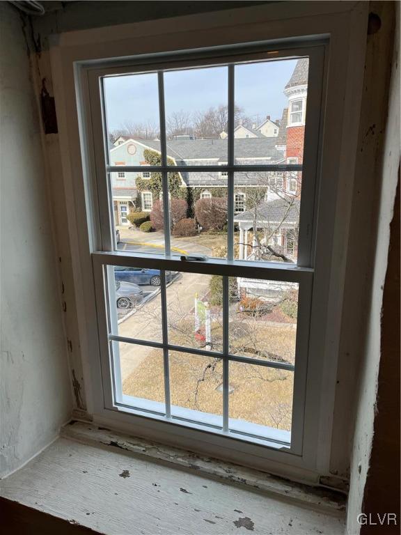 room details with a residential view