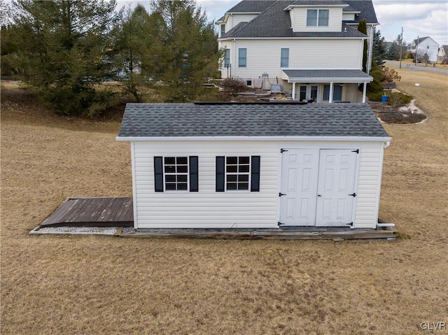 view of outbuilding featuring an outbuilding