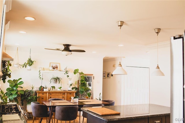 dining space featuring recessed lighting and ceiling fan