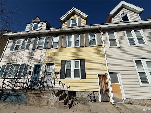 725 Northampton St, Easton, PA 18042 - view of property