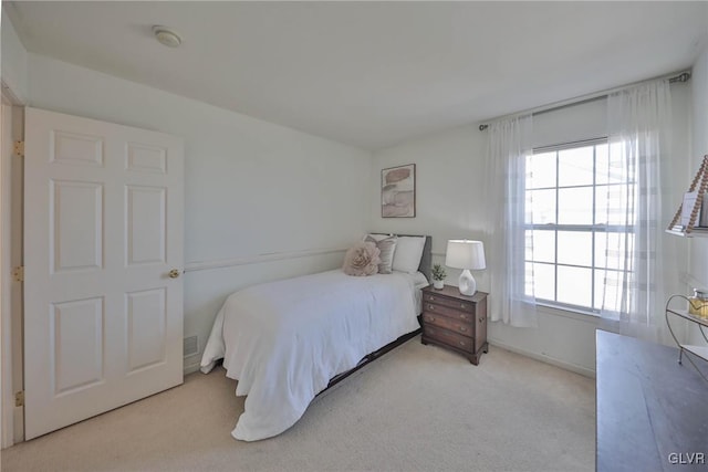 bedroom featuring carpet flooring