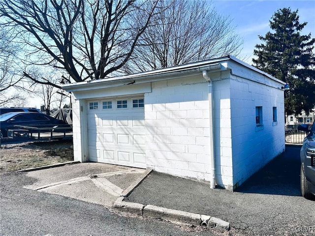 detached garage with driveway