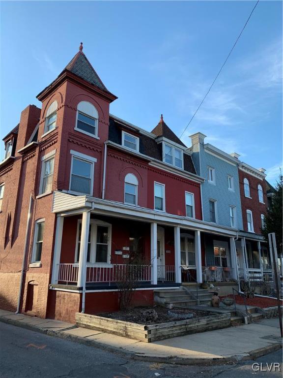 multi unit property featuring covered porch