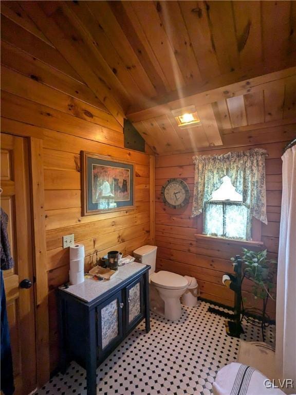 2533 Williams Rd, Moore Twp, PA 18014 - full bath with wooden walls, toilet, vaulted ceiling, and wood ceiling