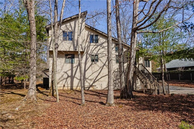 367 Saunders Dr, Lehman Twp, PA 18324 - view of home's exterior featuring stairs