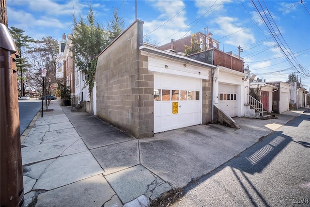 1527 W Turner St, Allentown City, PA 18102 - view of side of home featuring concrete block siding