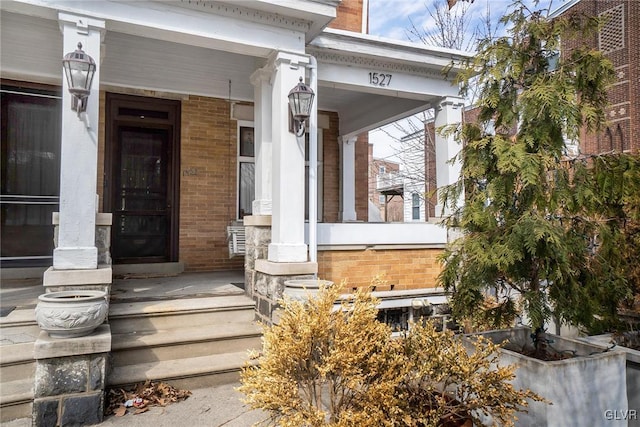 1527 W Turner St, Allentown City, PA 18102 - entrance to property featuring covered porch and brick siding
