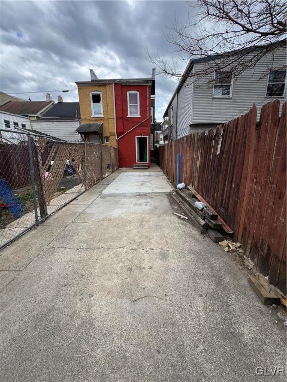 925 W Liberty St, Allentown City, PA 18102 - photo 6