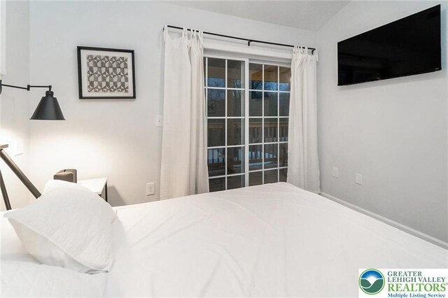 5112 Creek Rd, Heidelberg Twp, PA 18078 - bedroom featuring access to outside