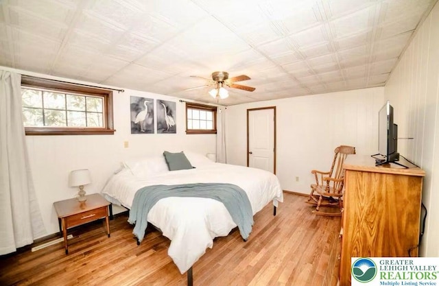 71 Dogwood Dr, Penn Forest Township, PA 18229 - bedroom featuring light wood-style floors and a ceiling fan