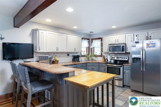 118 Hollow Dr, Stroudsburg, PA 18360 - photo 3