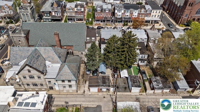 birds eye view of property featuring a residential view