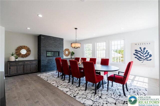 901 Meyer Rd, Bushkill Twp, PA 18064 - dining room with wood finished floors, a chandelier, and recessed lighting