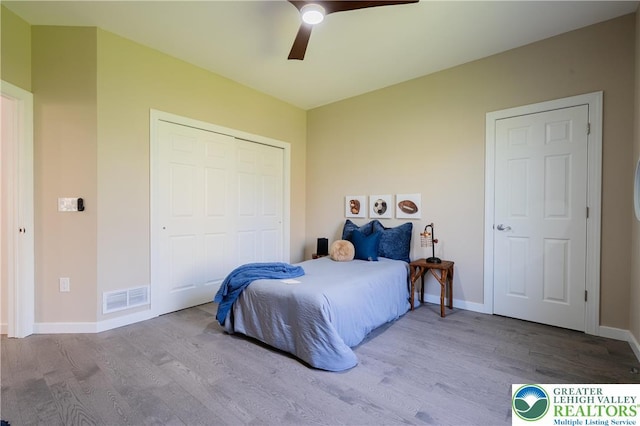 901 Meyer Rd, Bushkill Twp, PA 18064 - bedroom featuring wood finished floors, baseboards, a closet, and ceiling fan