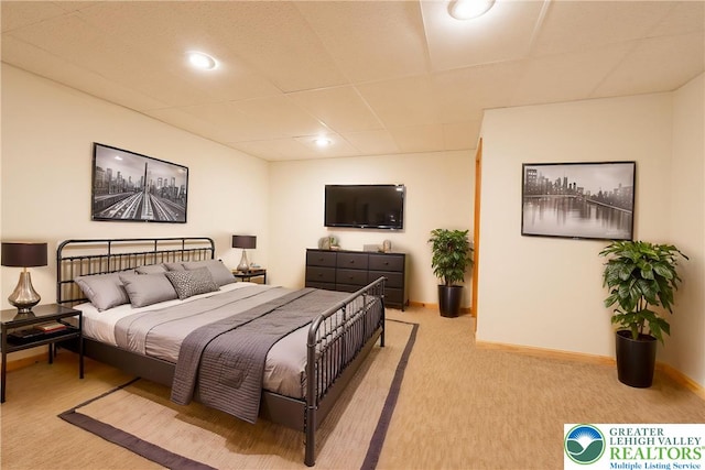 bedroom featuring recessed lighting, carpet, and baseboards
