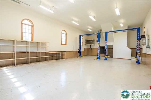 901 Meyer Rd, Bushkill Twp, PA 18064 - view of garage