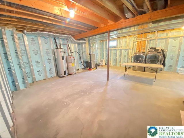 178 Stoney Ledge Dr, Jackson Twp, PA 18360 - unfinished below grade area with heating unit, washer and clothes dryer, and water heater
