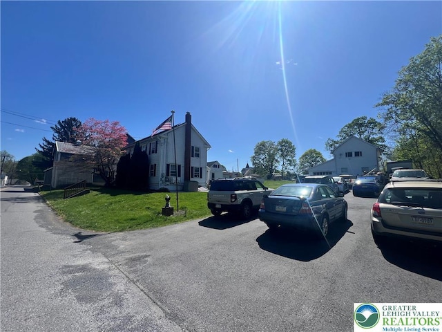 8204 Brown St, Washington Twp, PA 18079 - view of road