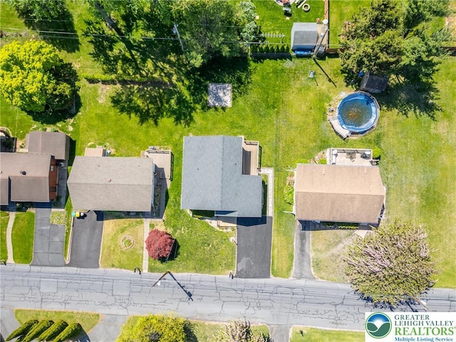 3040 Keystone St, Bethlehem Twp, PA 18020 - drone / aerial view