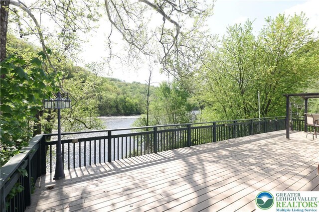 2325 N Delaware Dr, Forks Twp, PA 18040 - photo 3