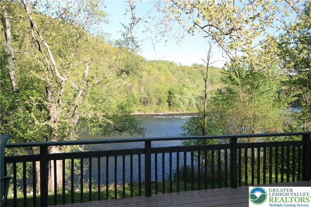 2325 N Delaware Dr, Forks Twp, PA 18040 - photo 14