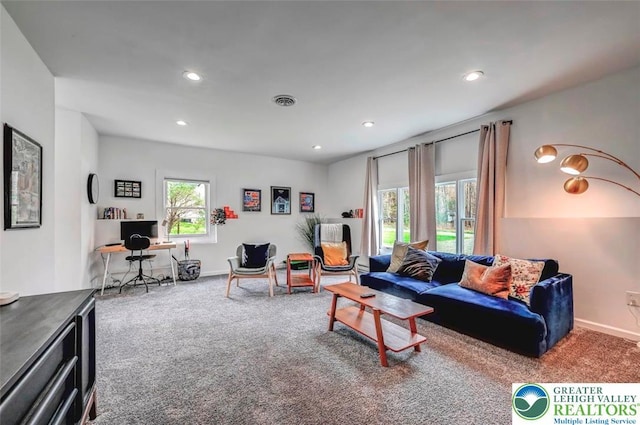 134 Altemose Rd, Tobyhanna Twp, PA 18347 - carpeted living area with recessed lighting, baseboards, and visible vents