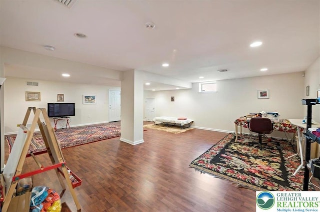 game room with visible vents, wood finished floors, baseboards, and recessed lighting