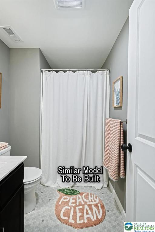bathroom with toilet, visible vents, vanity, and a shower with curtain