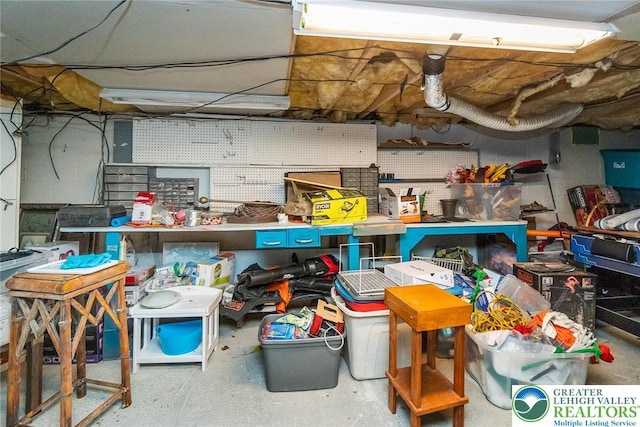 1231 Kensington Dr, Stroud Twp, PA 18301 - view of storage area