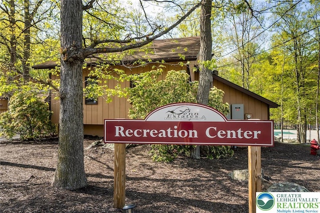 1231 Kensington Dr, Stroud Twp, PA 18301 - view of community / neighborhood sign
