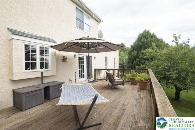 2690 Greens Dr, Lower Saucon Twp, PA 18055 - view of wooden deck