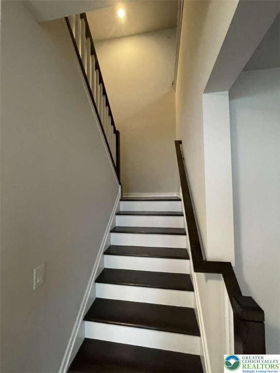 6907 Cedar Dr, East Allen Twp, PA 18014 - staircase featuring recessed lighting
