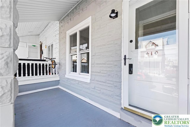 410 E Hamilton St, Allentown City, PA 18109 - view of exterior entry with covered porch