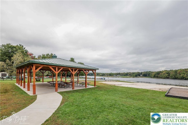 266 Maxatawny Dr, Coolbaugh Twp, PA 18347 - surrounding community featuring a gazebo, a lawn, and a water view