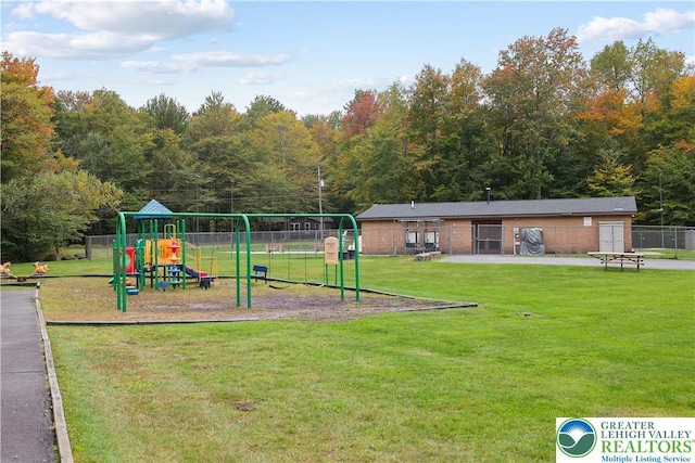 266 Maxatawny Dr, Coolbaugh Twp, PA 18347 - view of community playground