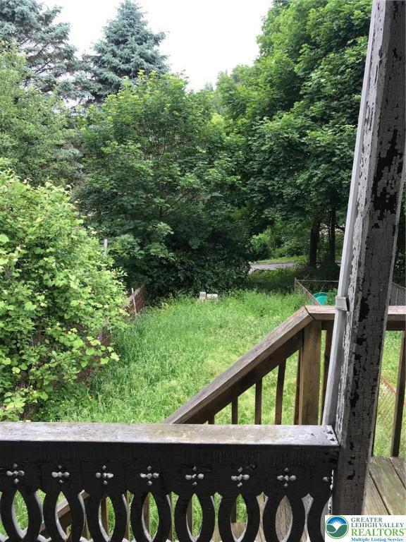 305 E Union St, Tamaqua Borough, PA 18252 - photo 13