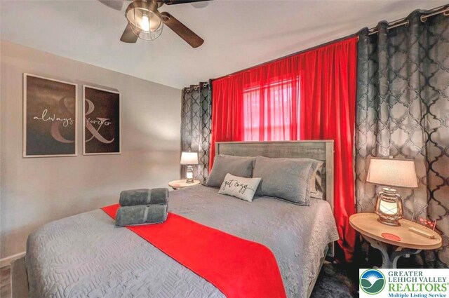 304 Ruger Ln, Coolbaugh Twp, PA 18466 - bedroom featuring a ceiling fan