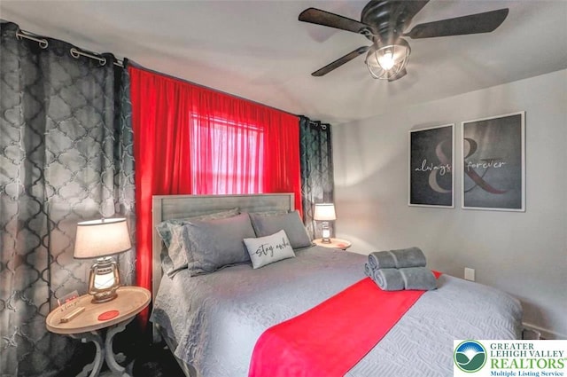 304 Ruger Ln, Coolbaugh Twp, PA 18466 - bedroom featuring ceiling fan