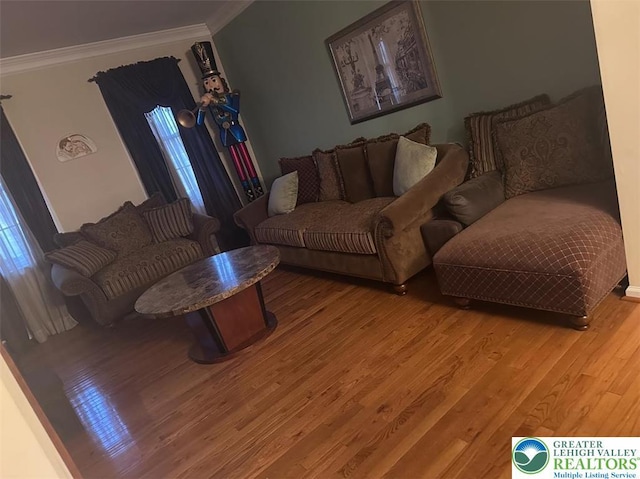 131 Winding Way, Washington Twp, PA 18013 - living room featuring crown molding and wood finished floors