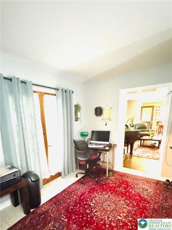 3516 Pine Ave, Saint Lawrence, PA 19606 - view of office area