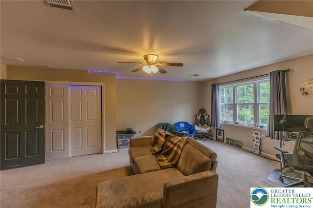 803 Birch Ave, Pen Argyl Borough, PA 18072 - carpeted living area featuring a ceiling fan