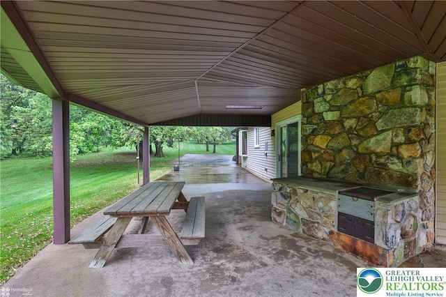 6379 Winding Rd, Upper Saucon Twp, PA 18036 - view of patio / terrace