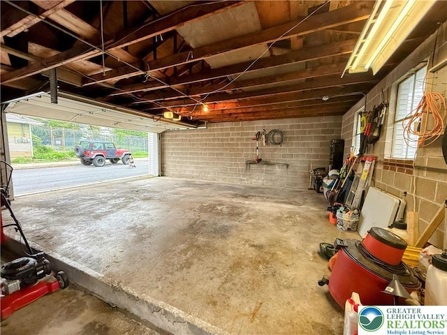 213 Main St, Pen Argyl Borough, PA 18072 - view of garage