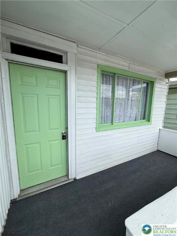 328 E Abbott St, Lansford Borough, PA 18232 - photo 4