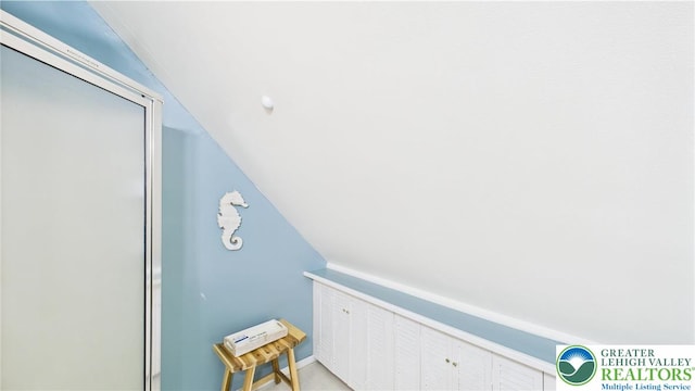112 Moshannon Dr, Coolbaugh Twp, PA 18347 - bathroom with lofted ceiling