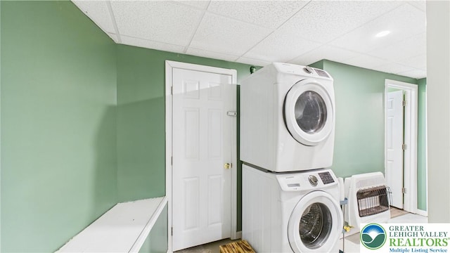 112 Moshannon Dr, Coolbaugh Twp, PA 18347 - washroom with stacked washing machine and dryer