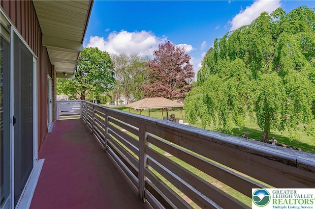 4205 Lehigh St, Whitehall Twp, PA 18052 - view of balcony