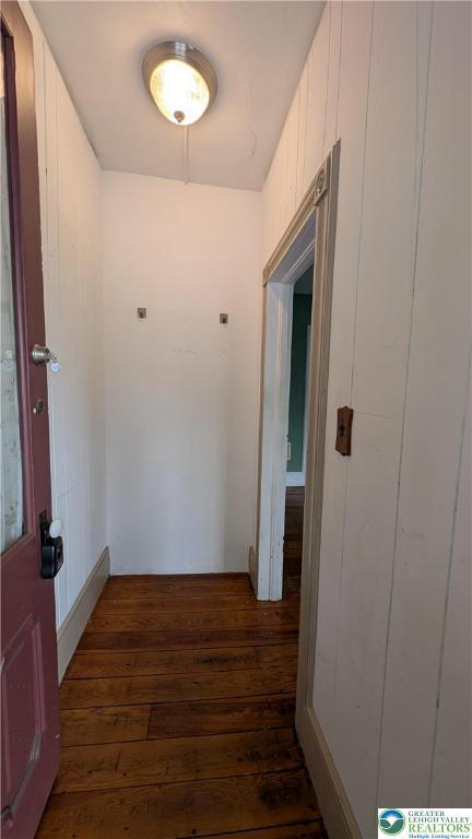 30 S Broad St, East Bangor Borough, PA 18013 - hall featuring hardwood / wood-style floors